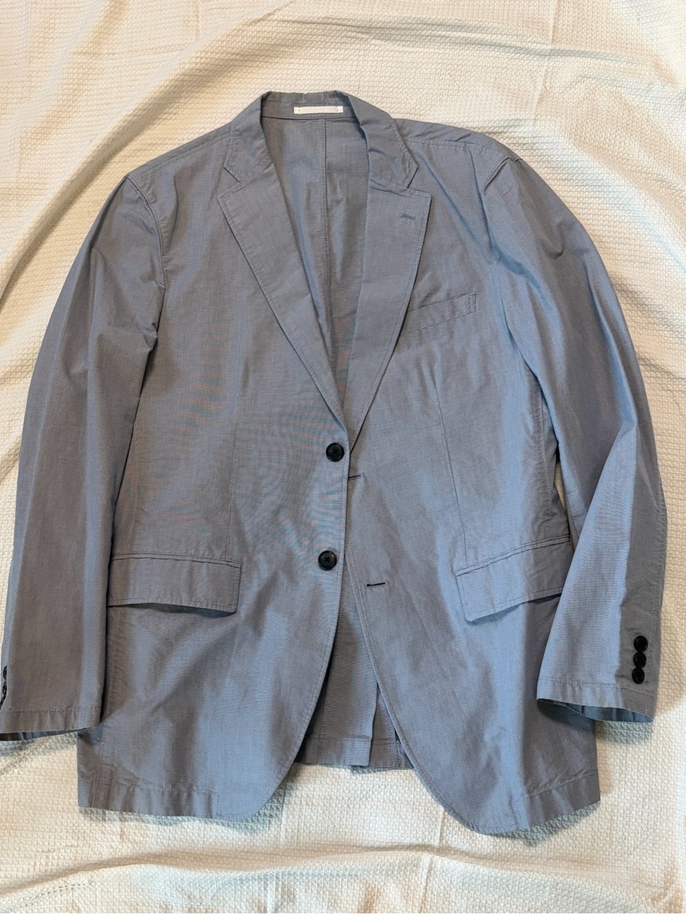 Uniqlo cotton blue mini check men’s jacket.